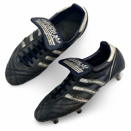 Mark Hughes partido desgastado Adidas Profi firmado 1985 FA Cup Final
