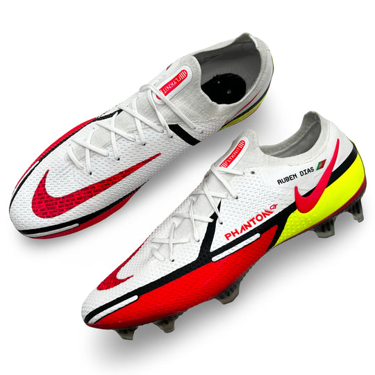 Rúben Dias 训练时所穿 Nike Phantom GT Elite 2021/22