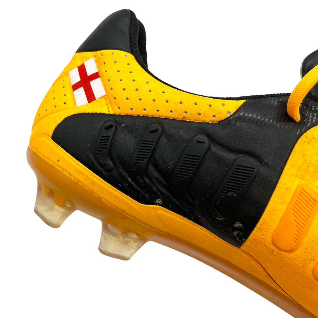 Nike CTR360 Maestri III 2012/13, usada por Alex Oxlade-Chamberlain