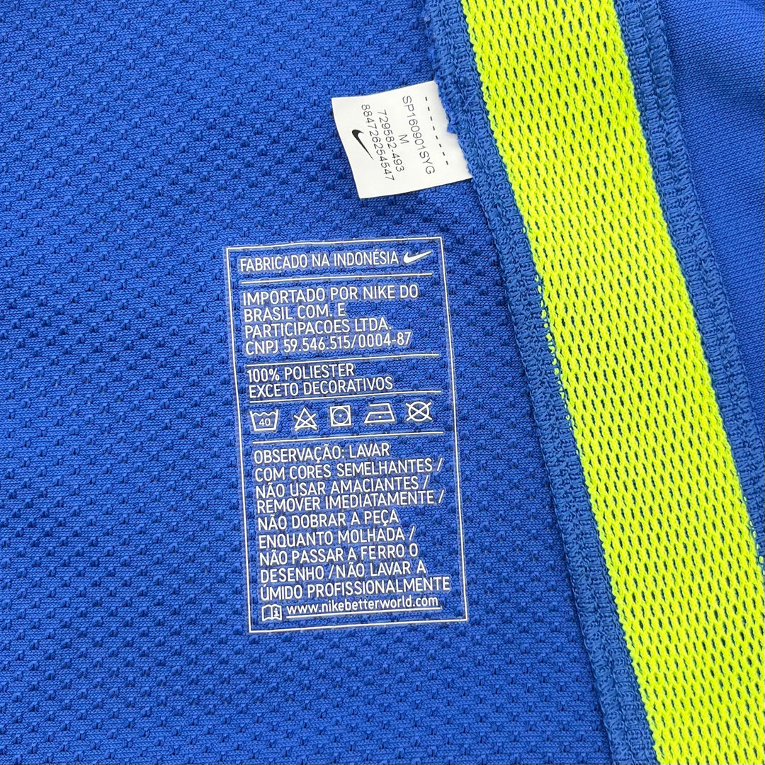 Camiseta Nike Dri-Fit usada en partido, sin lavar y con foto de Neymar Jr. - Ecuador 0-3 Brasil, clasificación para la Copa Mundial de la FIFA 2018